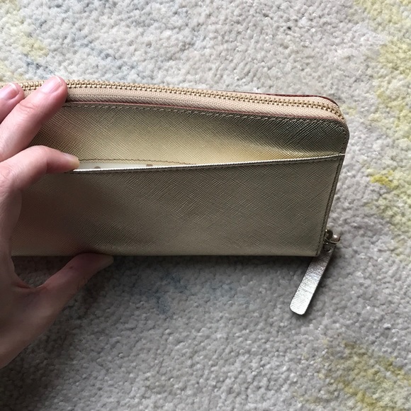 Never used!!! KATE SPADE Gold Leather Large Wallet - Picture 8 of 8